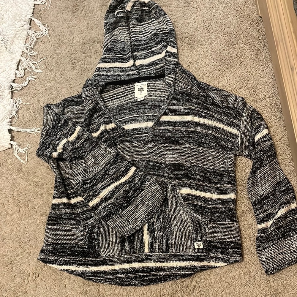 Worn Once, Perfect Condition, Super Soft Material - image 1